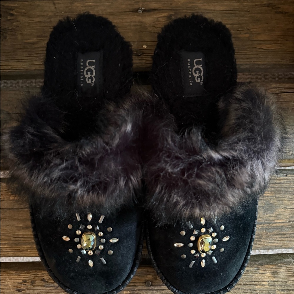 UGG Slippers Women's 6. Aira with Swarovski Crystals